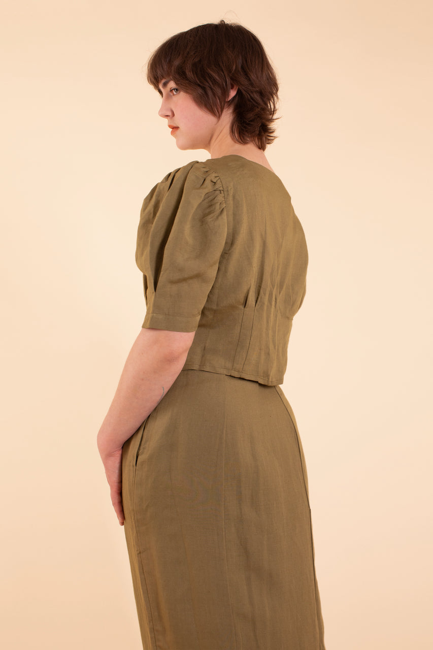 Eyre Blouse - HKM - Moss Linen
