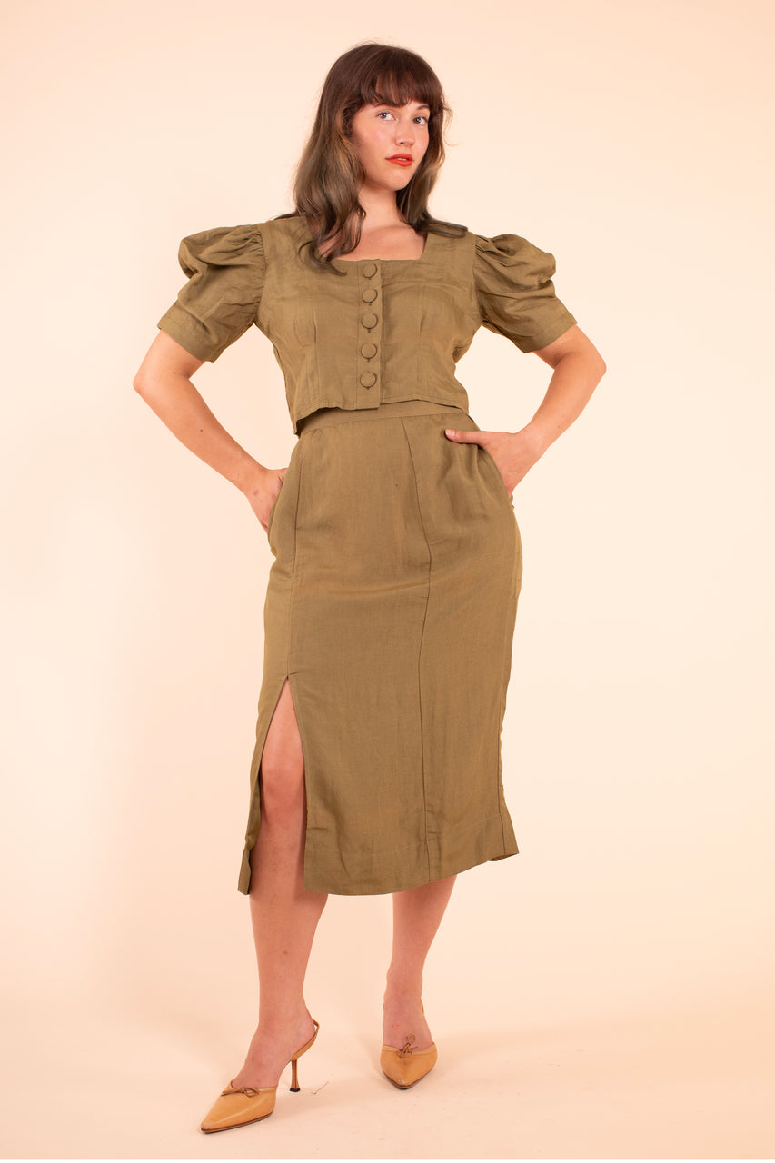 Eyre Blouse - HKM - Moss Linen