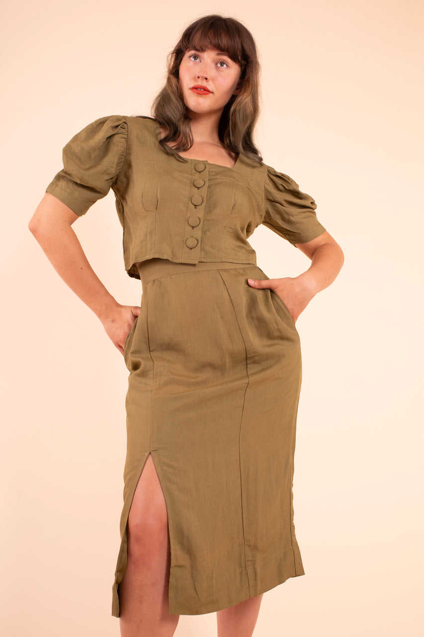 Eyre Blouse - HKM - Moss Linen