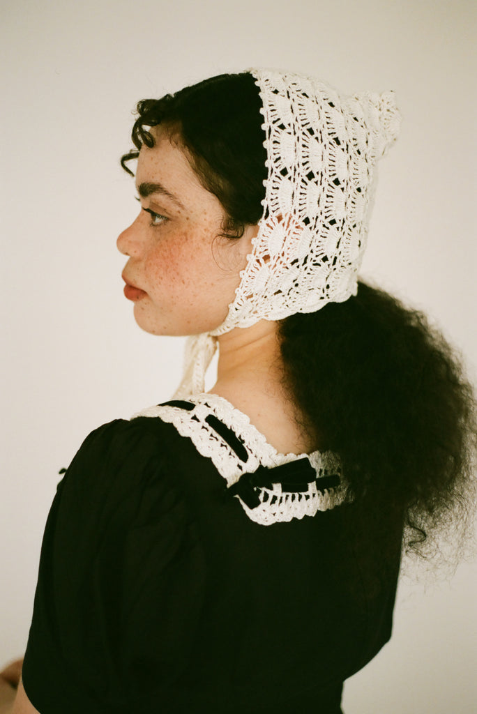 Colette Bonnet - White