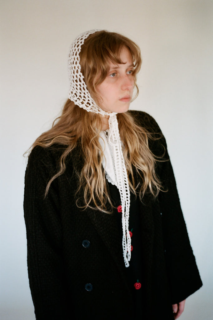 Arachne Bonnet - White