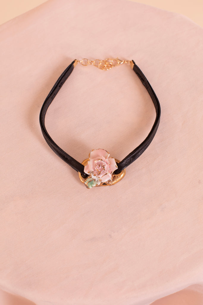 Choker deFleur - large pink