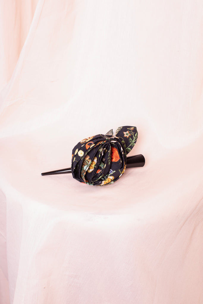 Persephone Clip - Black Illuminated